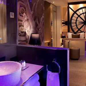 Secret De - & (adults Only) Paris